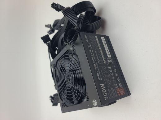 Блок живлення Cooler Master MWE Bronze V2 80+ Bronze 750W