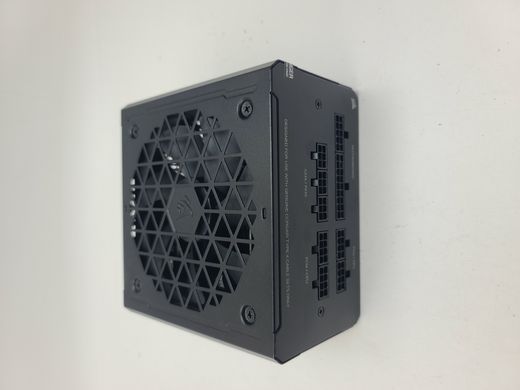 Блок живлення Corsair RM650 650W (CP-9020194-EU)