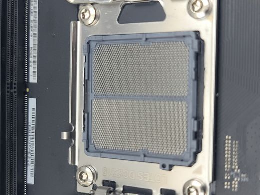Материнська плата NZXT N7 B650E (sAM5, AMD B650E, PCI-Ex16) (N7-B65XT-W1)