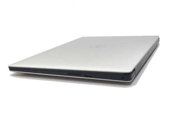 Ноутбук Dell Precision 5540 15,6''/i9-9980HK/16Gb/1000GbSSD/Nvidia Qaudro T2000 4Gb/1920&times;1080/IPS/4год 20хв(А-)(А)
