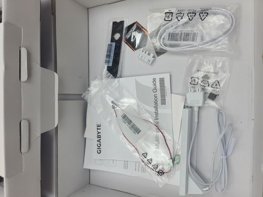 Материнська плата Gigabyte X870E AORUS PRO ICE (sAM5, AMD X870E, PCI-Ex16)