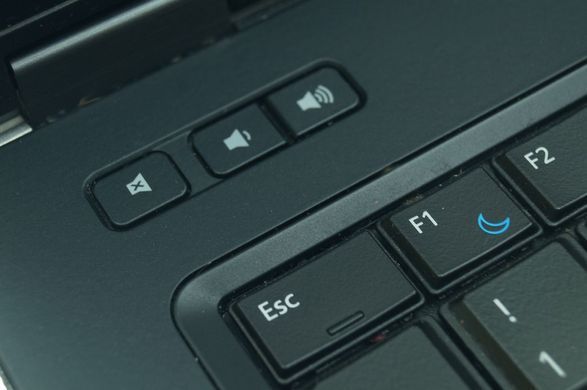 Ноутбук Dell Latitude E6440 14''/i5-4310M/4Gb/240GbSSD/Intel HD Graphics 4600 2Gb/1366&times;768/TN/5год 40хв(A-)(A+)