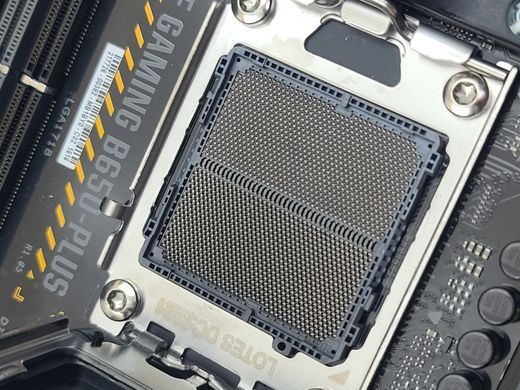 Материнська плата Asus TUF Gaming B650-Plus (sAM5, AMD B650, PCI-Ex16)