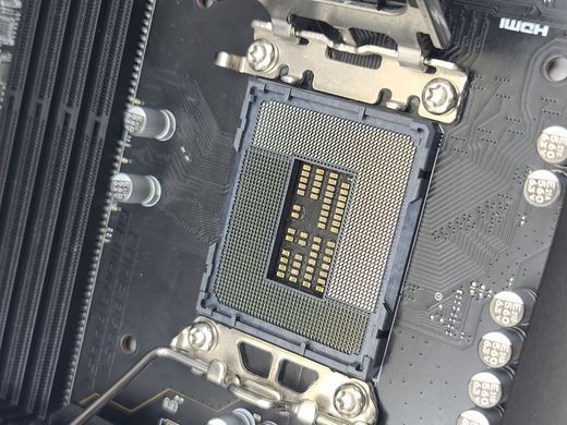 Материнська плата MSI MAG Z690 Tomahawk Wi-Fi DDR4 (s1700, Intel Z690, PCI-Ex16)