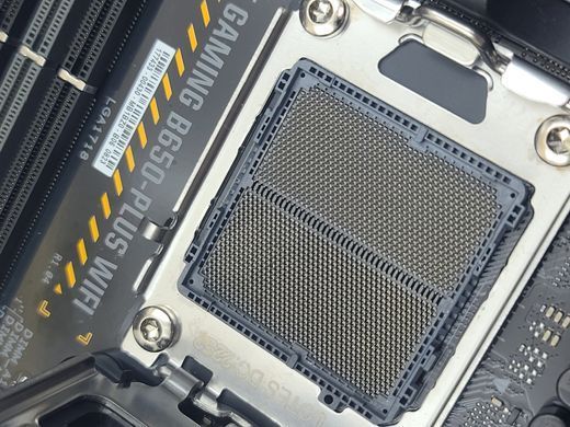 Материнська плата Asus TUF Gaming B650-Plus Wi-Fi (sAM5, AMD B650, PCI-Ex16)