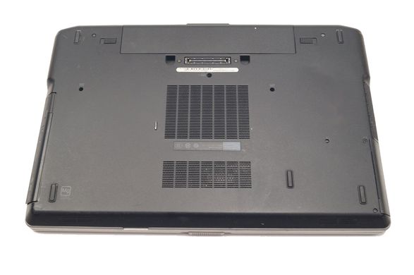 Ноутбук Dell Latitude E6530 15,6''/i7-3520M/8Gb/256GbSSD/Intel HD Graphics 1Gb/1366×768/TN/7год 30хв(A)(A+)
