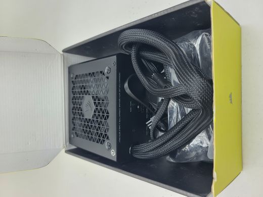 Блок живлення Corsair CX550M