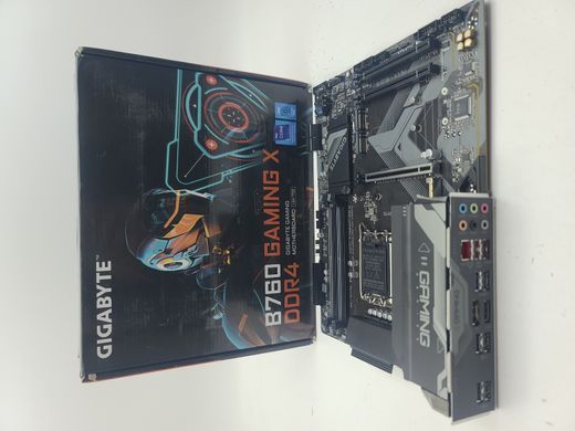 Материнська плата Gigabyte B760 GAMING X DDR4 GEN5 (s1700, Intel B760, PCI-Ex16)