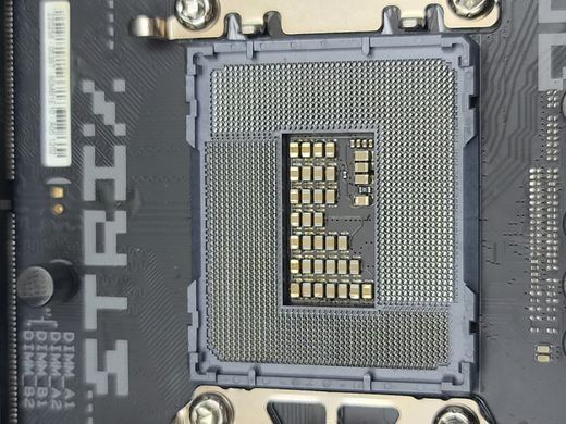 Материнська плата Asus ROG STRIX Z790-H GAMING WIFI (s1700, Intel Z790, PCI-Ex16)
