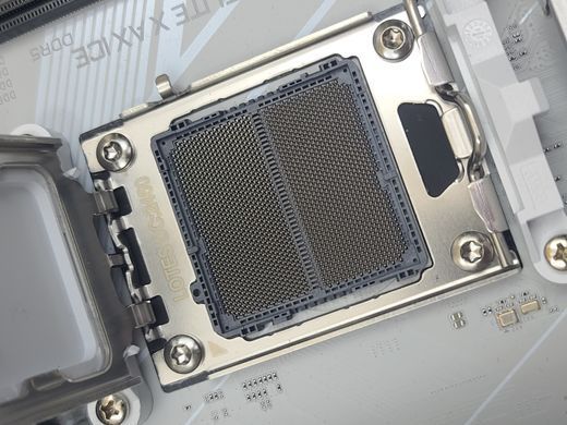 Материнська плата Gigabyte B650E Aorus Elite X AX ICE (sAM5, AMD B650, PCI-Ex16)