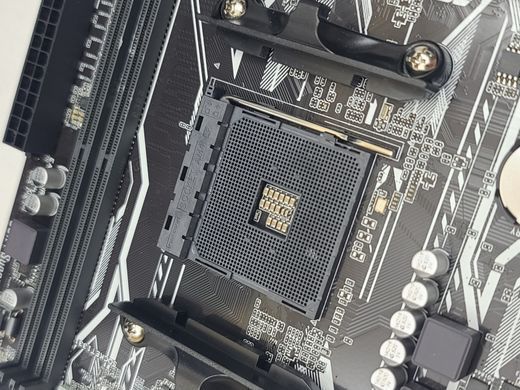 Материнська плата Asus Prime A320M-K (sAM4, AMD A320, PCI-Ex16)