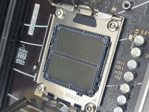 Материнська плата Asus PRIME B650-Plus (sAM5, AMD B650, PCI-Ex16)