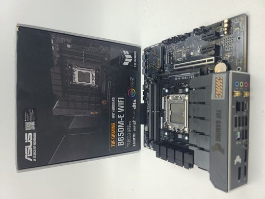 Материнська плата Asus TUF Gaming B650M-E Wi-Fi (sAM5, AMD B650, PCI-Ex16)