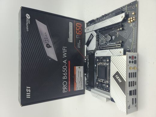 Материнська плата MSI PRO B650-A WIFI (sAM5, AMD B650, PCI-Ex16)