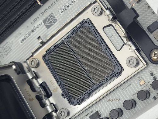 Материнська плата Asus ROG STRIX X870-A GAMING WIFI (sAM5, AMD X870, PCI-Ex16)