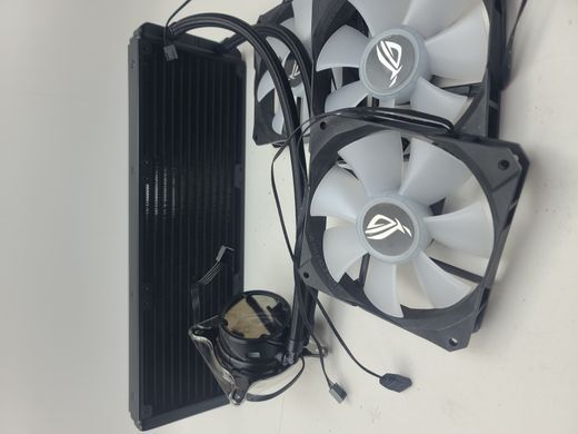 Система рідинного охолодження ASUS ROG Strix LC 360 Aura Sync