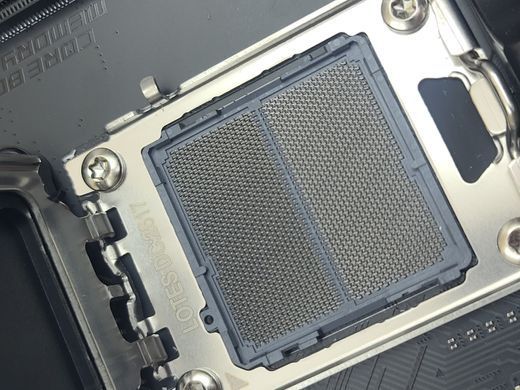 Материнська плата MSI B650M Gaming Plus Wi-Fi (sAM5, AMD B650, PCI-Ex16)